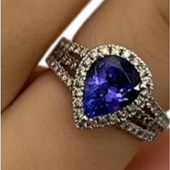 Gorgeous tanzanite with chocolate diamonds ring - Picture 2 of 3